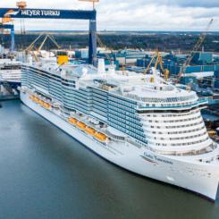 Kryssningsfartyget Costa Toscana vid Meyers Åbo-varv. Foto: Meyer Werft