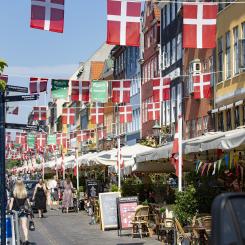 Ett EM-dekorerat Nyhavn, i Köpenhamn. Symbolbild. Foto: Wikipedia Common Lic. Kredit. News Øresund – Sofie Paisley © News Øresund – Sofie Paisley