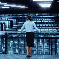 Efterfrågan på energieffektiva, pålitliga och hållbara energilösningar för datacenter fortsätter att växa, och små modulära reaktorer framstår som ett lovande alternativ. Foto:Teknikföretaget Schneider Electric
