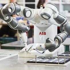 Robot med 2 armar. Foto: ABB