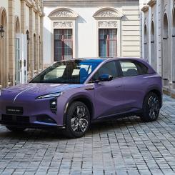 Kinesiska märken som BYD, GAC, Changan och Hongqi (i bilden) visar en allt tydligare närvaro på den europeiska marknaden. Foto: Hongqi