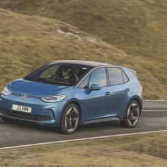 Volkswagen har visat hur prismedvetna tyska konsumenter är genom en kampanj där de erbjöd ID.3 till ungefär samma månadsavgift som en Golf. Kampanjen visade att konsumenter är villiga att köpa elbilar om priset är jämförbart med bensindrivna bilar. Foto: VW