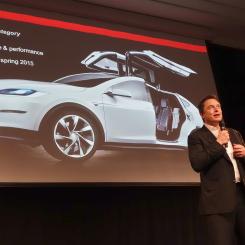 Elon Musk vid presentationen av en ny bil. Foto: Wikipedia Common, Kredit: Steve Jurvetson