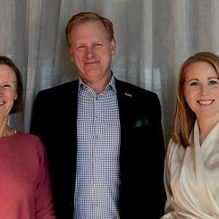 Fr.v. Nina Linander, styrelseordförande, Edward Murray, vd, och Annie Lööf, nominated till GreenIrons styrelse. Foto: Greeniron