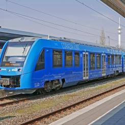 Alstoms vätgaståg Coradia på väg. Foto: Creative Commons Lic. (Pixabay) Kredit: hpgruesen