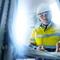 ”Till slut når man en brytpunkt där innovationstakten inte längre stöds av infrastrukturen”, skriver Cisco.  Företagets nya switchar tar fasta på det. Foto: Cisco