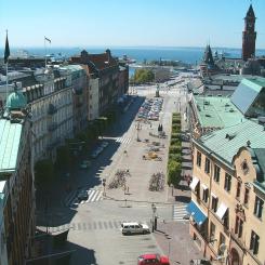 Helsingborg. Ragn-Sells anläggning i Helsingborg kommer att kunna hantera 30 000 ton slamaska per år, vilket motsvarar produktionen av 15 000 ton fosfor i form av kalciumfosfat per år. Foto: Jesper Olsson/Wikimedia Commons