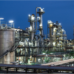 BASF:s kemifabrik i Ludwigshafen i Tyskland är den största i Europa. Foto: BASF