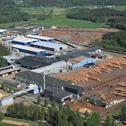 Korkeakoski såg producerar ca 350 000 kubikmeter virke per år. Foto: UPM Timber