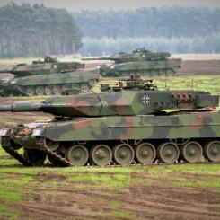 Tyska Leopard 2-stridsvagnar. Foto: Bundeswehr Pressefoto