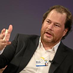 Salesforce grundare och vd Marc Benioff på World Economic Forum. Foto: WEF/Wikimedia Commons