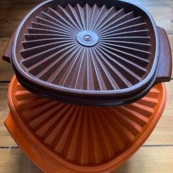 Tupperware är mest känt för sina skålar av plast. Foto: Melissa Highton/Wikimedia Commons