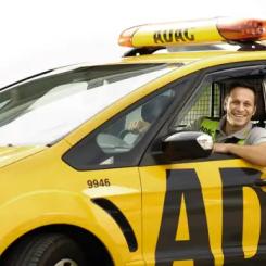 ADAC är en organisation som representerar bilägarnas intressen i Tyskland och genomför krocktestdelen av bilbarnstolstestet. Med över 16 miljoner medlemmar och en tidning med 14 000 000 exemplar är detta Europas största bilorganisation. ADAC är känt som en av de viktigaste testarna av bilbarnstolar i Europa. Källa: ADAC, kredit: Kachel