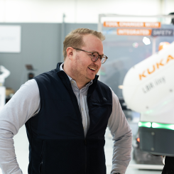 OEM:s Markus Hylting och Patrik Bengtsson, Kuka Nordic. Foto: Kuka Nordic
