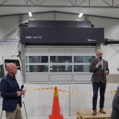 Claes Haraldsson, VD på Tooltec och Peter Eriksson, kommunalråd i Trollhättans Stad.