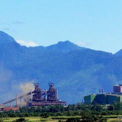 Ett av Thyssenkrupps stålverk i Brasilien. Foto: Rcandre/Wikimedia Commons