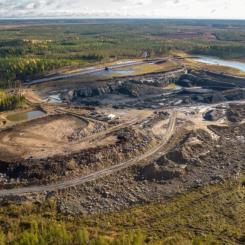 Dagbrottet vid Kelibers gruva i Syväjärvi i Kaustby. Foto: Keliber