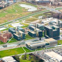 Flygfoto över ThyssenKrupps högkvarter, riktning NW. Foto: Kredit: Tuxyso / Wikimedia Commons / CC BY-SA 3.0