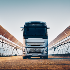 Koncernens nettoomsättning var 3 procent lägre jämfört med 2024. Foto: Volvo