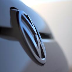 Volkswagen strävar nu efter att hitta balansen mellan högre kvalitetskänsla och konkurrenskraftiga priser för att återvinna kundernas förtroende. Foto: Creative Commons Lic, kredit: reglohsg
